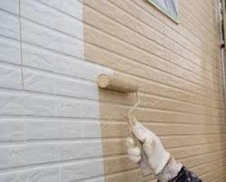 外壁の塗装は定期的な塗替えが必要です！放置したらボロボロになります！