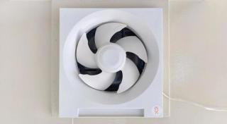 換気扇（プロペラタイプの換気扇）フード無し