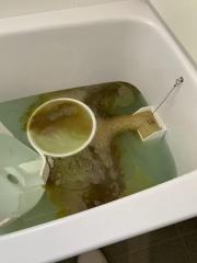 当店の薬品ならドバドバ汚れが出ます！まずはお気軽にご相談ください