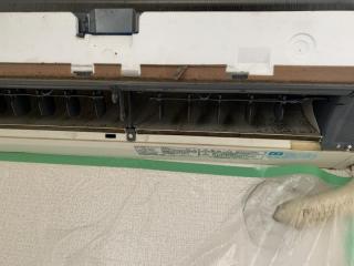 壁掛けエアコンクリーニング（通常タイプ　）