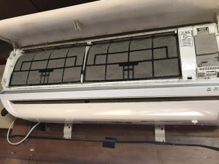 エアコン分解清掃⭐︎大分県内のお掃除のお困り事はおまかせください