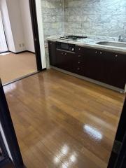 ワックス無料サービス中‼️空室清掃‼️