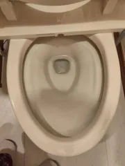 【トイレクリーニング】迅速に綺麗な作業をさせて頂きます。