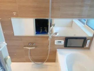 水回り2点セットが得意です！専用洗剤が大活躍です！！