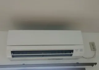 ルームエアコン取り付け・取り外し作業