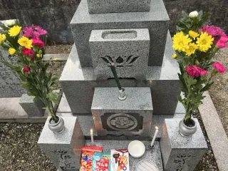 【立ち会い不要】真心込めて墓石を丁寧に清掃｜作業前後の写真報告付き