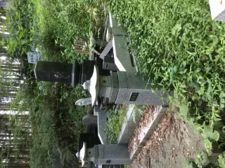 お墓掃除の作業前