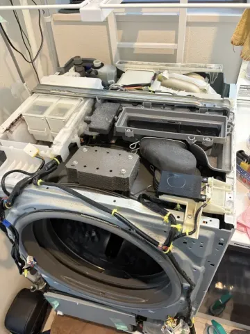 ⭐︎ドラム式洗濯機分解洗浄⭐︎  のサービスの特徴