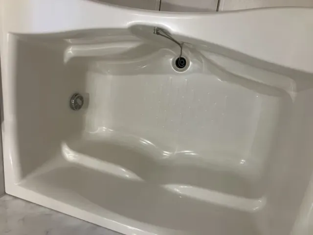 カビ・細かい部分まで丁寧に