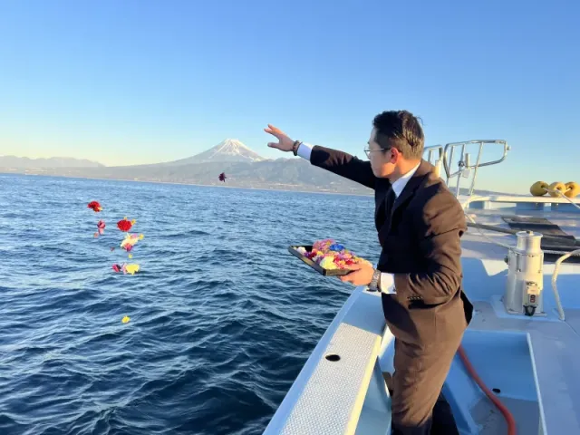 母なる海に還る・海洋散骨サービスのサービス写真